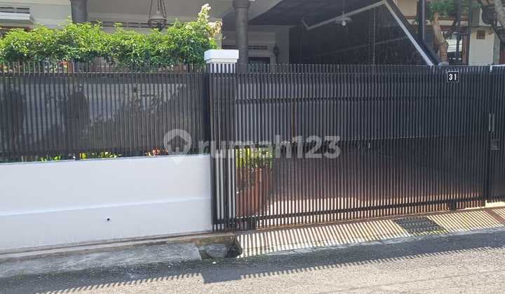 Dijual Murah Rumah di Area Talaga Bodas Tengah Kota Bandung