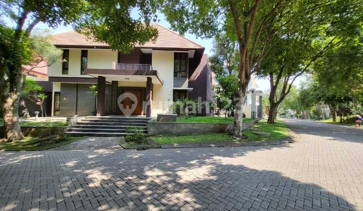 Rumah Terawat Di Kota Baru Parahyangan Tatar Pitaloka Luas 569m