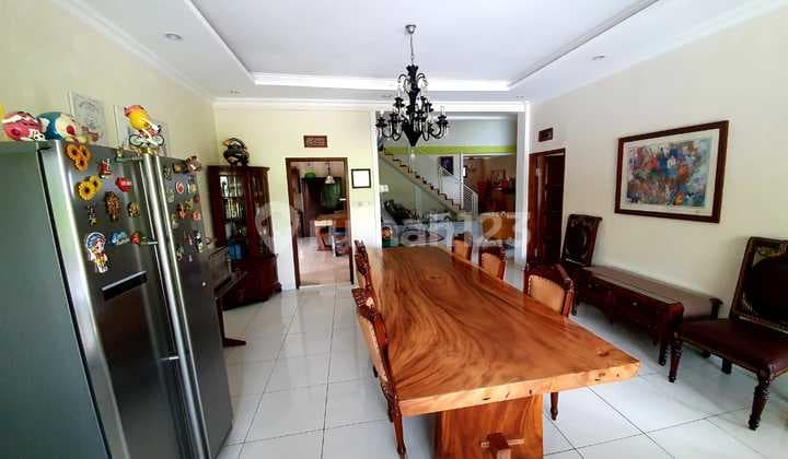 Bu Villa Include Interior Garut Dekat Wisata Situ Cangkuang