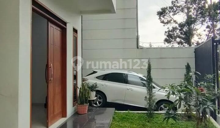 Rumah Nyaman Terawat Di Area Setiabudi Bandung Siap Huni