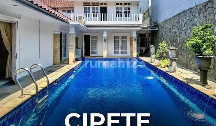 Rumah Cantik Semi Furnished Siap Huni di Cipete, LT 529 LB 400