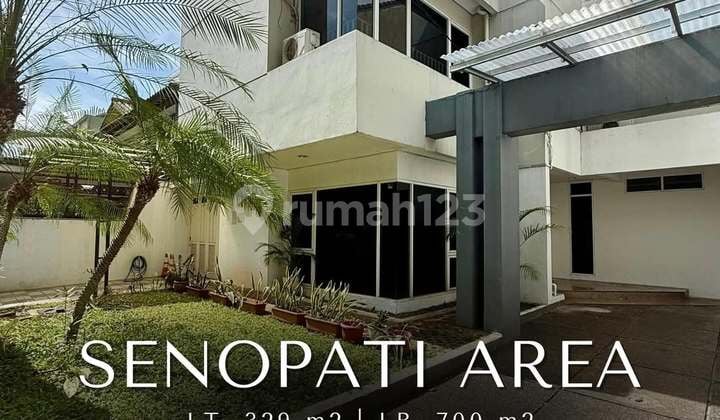 Rumah Minimalis Modern di Senopati - Kebayoran Baru, T 329 B 700