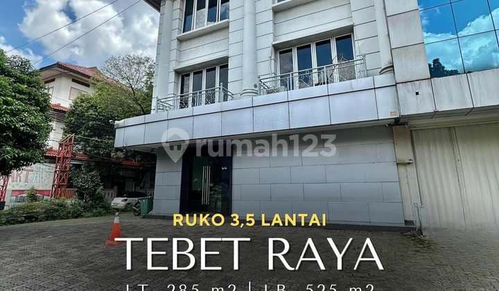 Ruko Gandeng Hoek 3,5 Lantai di Tebet Raya, T 285 B 525