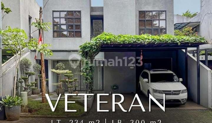 Rumah Cantik Semi Furnished Dalam Townhouse Veteran, T 234 B 300