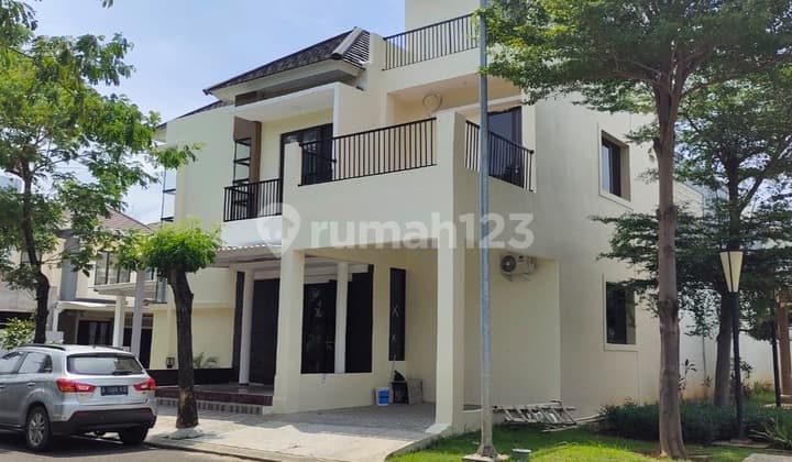 Dijual/Disewa Rumah di Cluster Asera Harapan Indah Bekasi