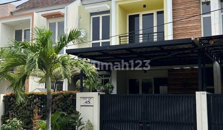Rumah Siap Huni Semi Furnish di Cluster Ifolia Harapan Indah