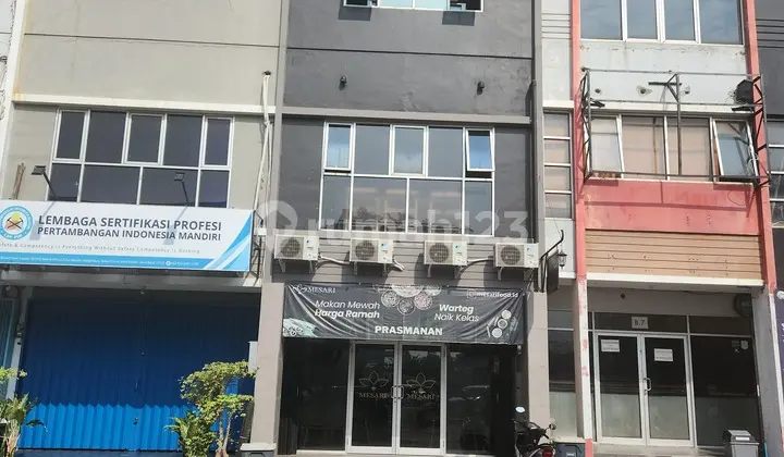 Dijual Ruko Strategis 3 lantai furnish di Bekasi Cbd Town Square