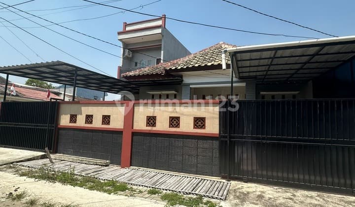 For rent, ready to occupy 2-story corner house in Harapan Indah, Bekasi.