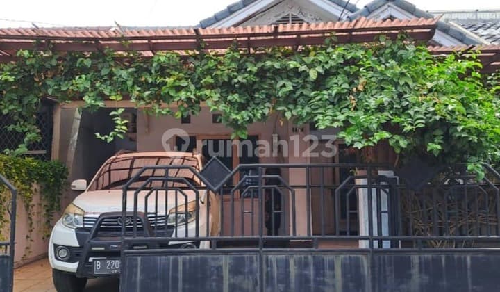 Dijual Rumah Strategis dekat Future MRT di Bekasi Harapan Indah