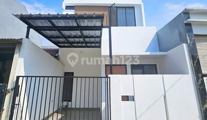 Rumah Minimalis Moderen Mewah Siap Huni di Pondok Ungu Permai