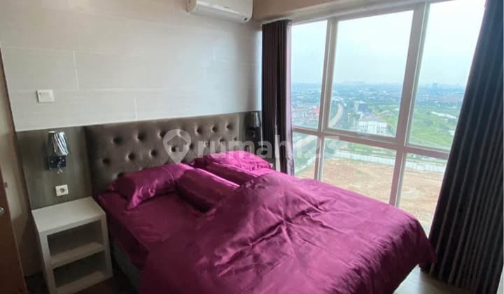 Apartment Calia Furnished 1 bedroom & Livingroom view Horse Racing