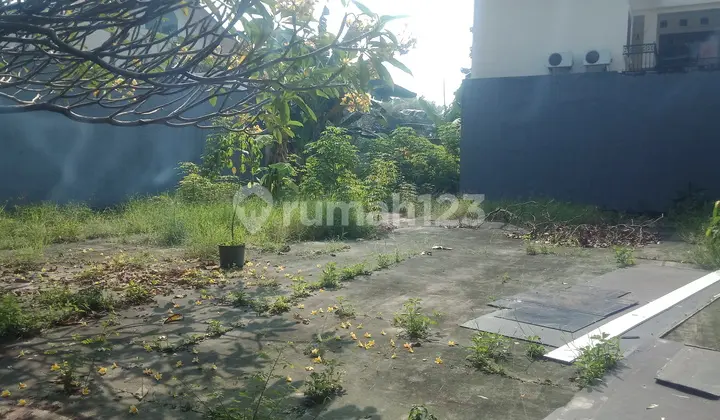 Rempoa Dalam Cluster Town House Near MRT Lebak Bulus