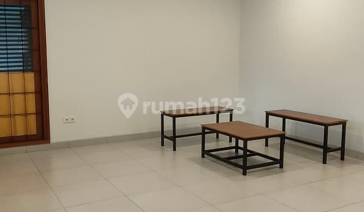 Disewakan Ruang Usaha di Sayap Dago, Cocok untuk Coffee Shop