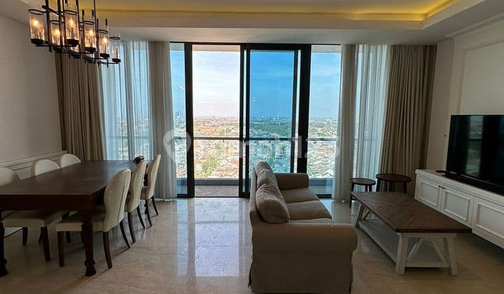 Voila Ciputra World 4 Bedrooms