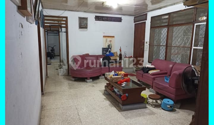 Chandra Rumah ukuran 14x30m di jelambar