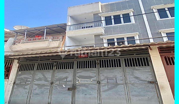 Chandra Ruko Ukuran 5X21m Hadap Selatan di Jelambar