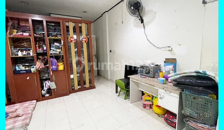 Chandra Rumah ukuran 4x15m di komplek kavling polri