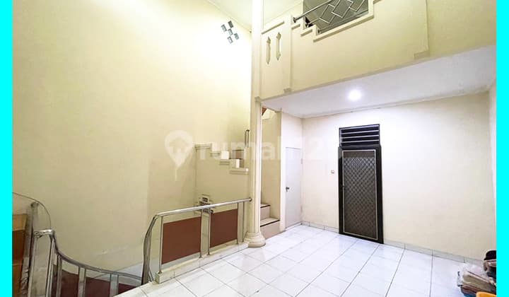 Chandra Rumah Ukuran 5.7X20m di Komplek Kavling Polri