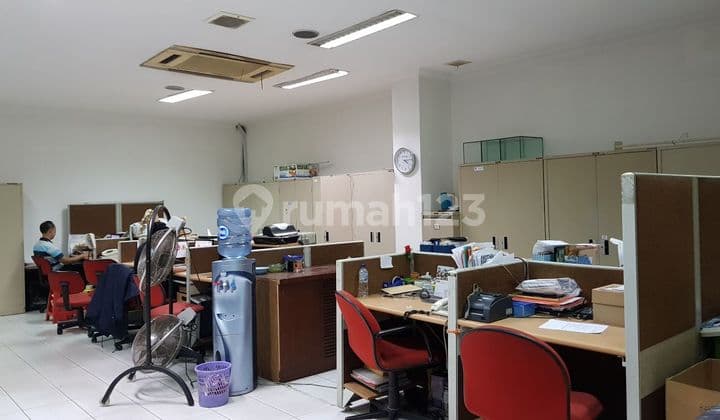 Sewa Lantai 1 Gedung Kantor di Jl. Pesanggrahan Raya, Puri Indah