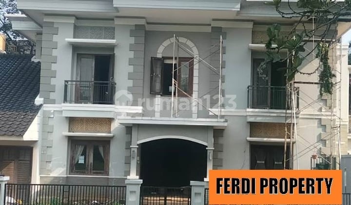 Minimalist 2-Story House Position Badan Citra Gran Cibubur