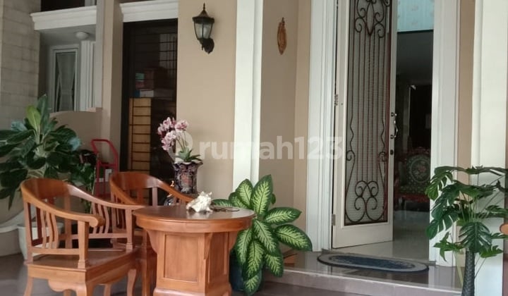Rumah 2,5 Lantai Citra Gran Cibubur
