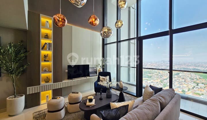 Apartment Ciputra World Vieloft Mayjend Sungkono Surabaya Barat, Lantai 19, Semi Furnished, 2BR, Hadap Selatan dan Golf View