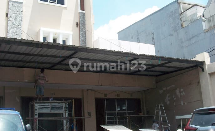 Shop House on Raya Wadung Asri Sidoarjo, 3 Floors, Zero Road, Strategic, Ready to Use - WS -