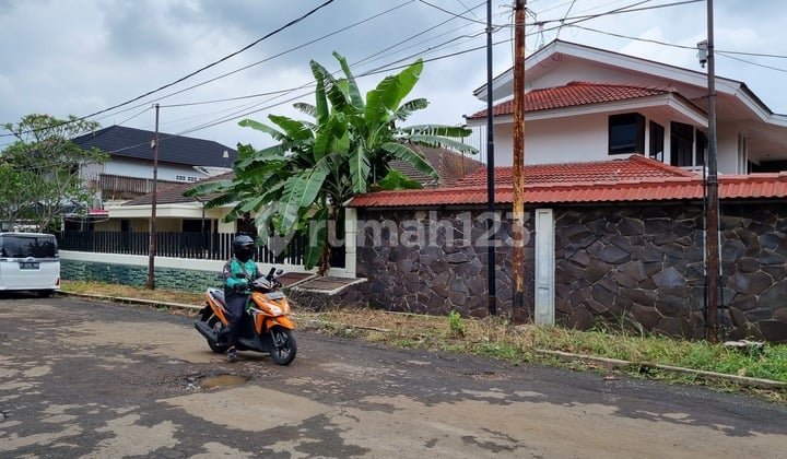 For Sale Large House In Cinere, Depok,