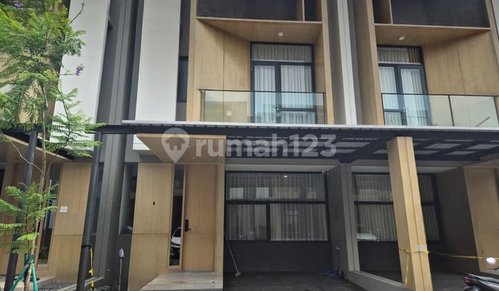 New House for Rent Fully Furnished in Tanakayu BSD City