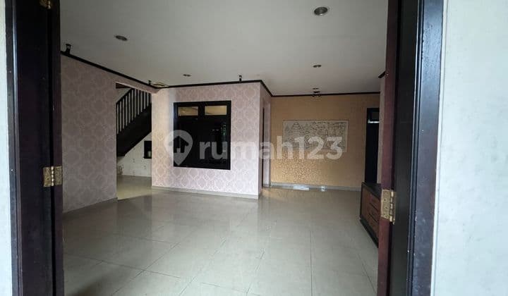 Dijual Rumah 2 Lantai di Taman Cipulir Estate Ciledug Larangan Tangerang