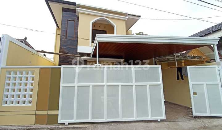 Rumah Baru VIEW SAWAH Pinggir jalan utama Maguwo