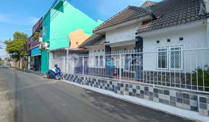 Rumah Cantik Seturan dekat banyak Kampus