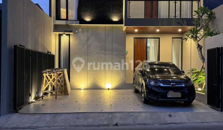 Rumah Baru FULL FURNISHED Purwomartani