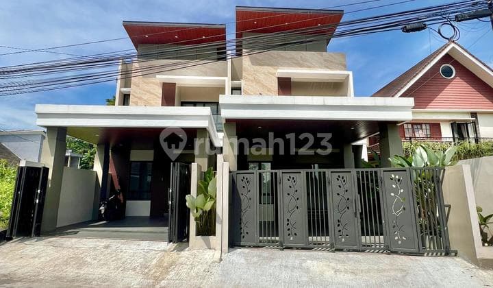 Rumah Baru halaman luas Sukoharjo Jakal km 13