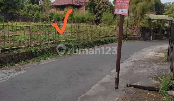 Tanah Selatan Kampus UII Jalan Kaliurang Sleman