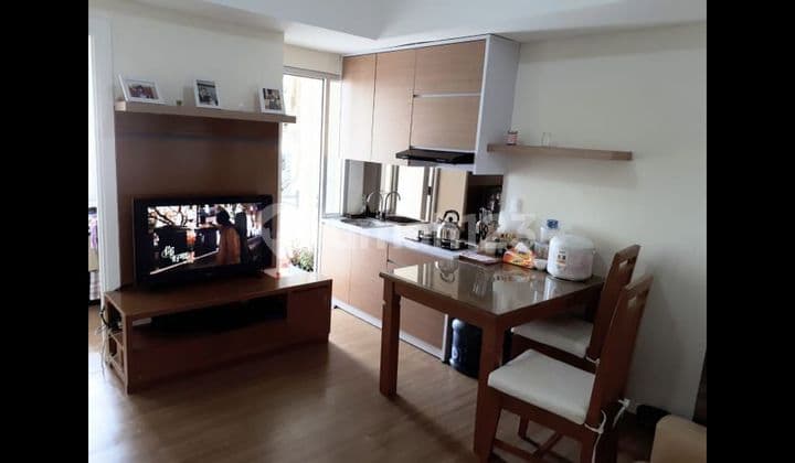 Dijual Apartemen Green Lake Sunter 2 Kamar Tidur Bagus Furnished