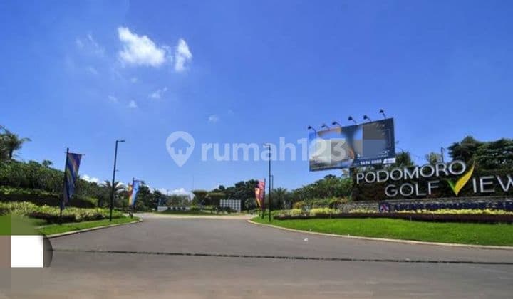 Dijual Cepat Apartemen Podomoro Golf View 2 Kamar Tidur Furnished Bagus