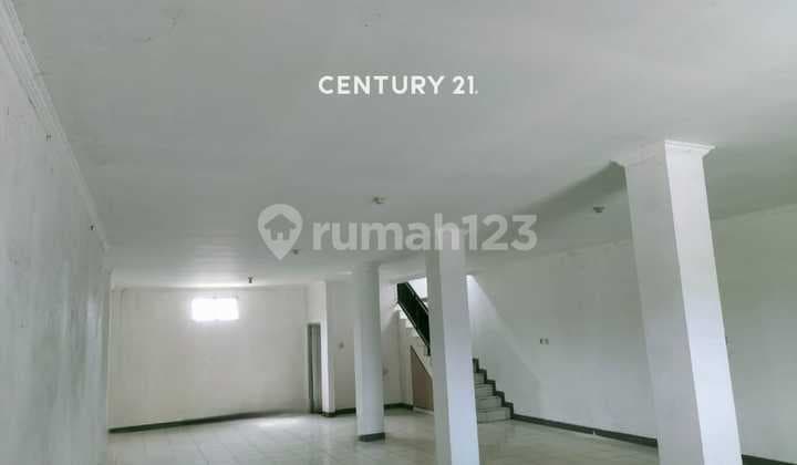 Strategic Shop House on Jl. Raya Bekasi Cakung, East Jakarta - Suitable for Shop, Office