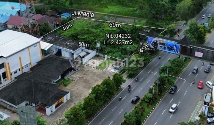 Tanah Tepi Jalan Ahmad Yani 1 Kota Pontianak