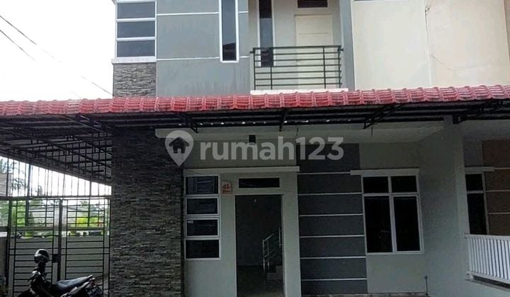 Rumah Jual Kota Pontianak 2 Lantai Jalan Karya Baru