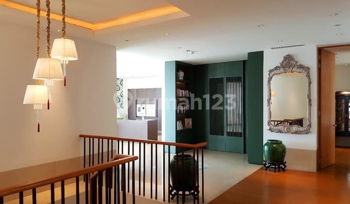 Penthouse Dharmawangsa Residence 5 BR Well Maintained