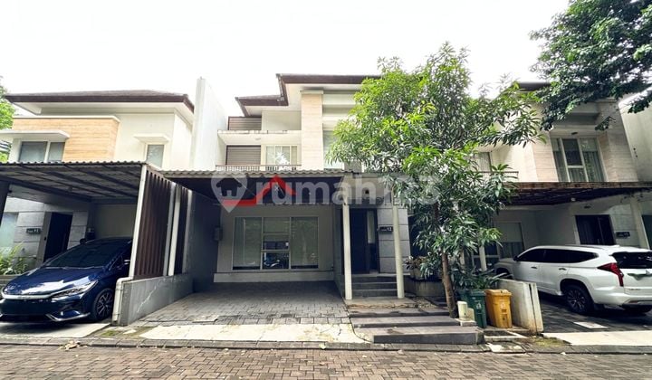 Rumah Bagus Dalam Cluster Eksklusif Dilengkapi Kolam Renang Area Lebak Bulus Jakarta Selatan