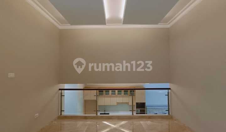Rumah Baru-luas 229/440 Harga 6,8 Milyar. Nego-parkir Luas-
