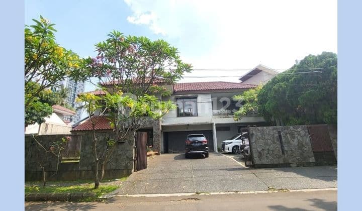 Rumah Luas Pinggir Jalan Bisa Untuk Usaha Di Sektor 7 Bintaro