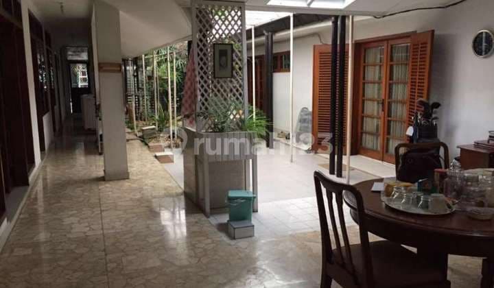 Rumah Bagus SHM Menteng Area