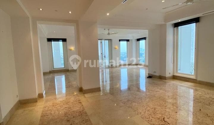 Apartement Dharmawangsa Residences 3 BR Unfurnished Bagus