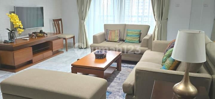 Disewakan Apartemen Pavillion dengan 3Br Furnished