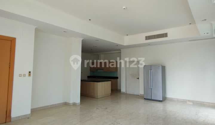Apartement Sudirman Residences 3 BR Unfurnished Bagus