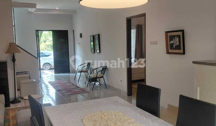 Rumah disewa Bintaro Jaya Sektor 7 Emerald Terrace Furnish Bersih dan Terawat