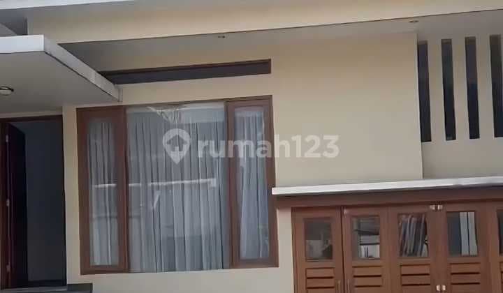 Rumah Cantik di Cluster Boutique Pondok Ranji Bintaro Dekat Stasiun dan MRT